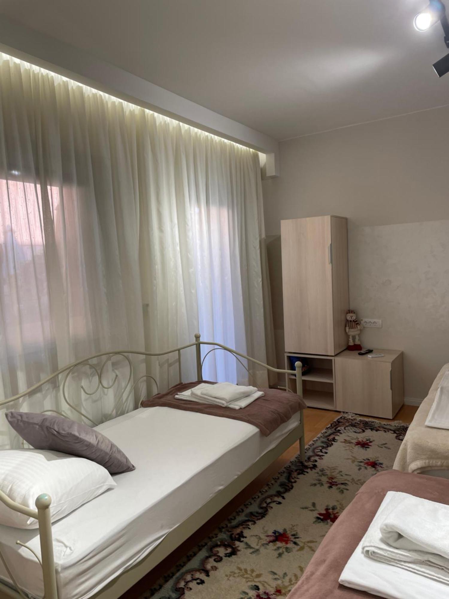 Myhome2 Суботица Экстерьер фото